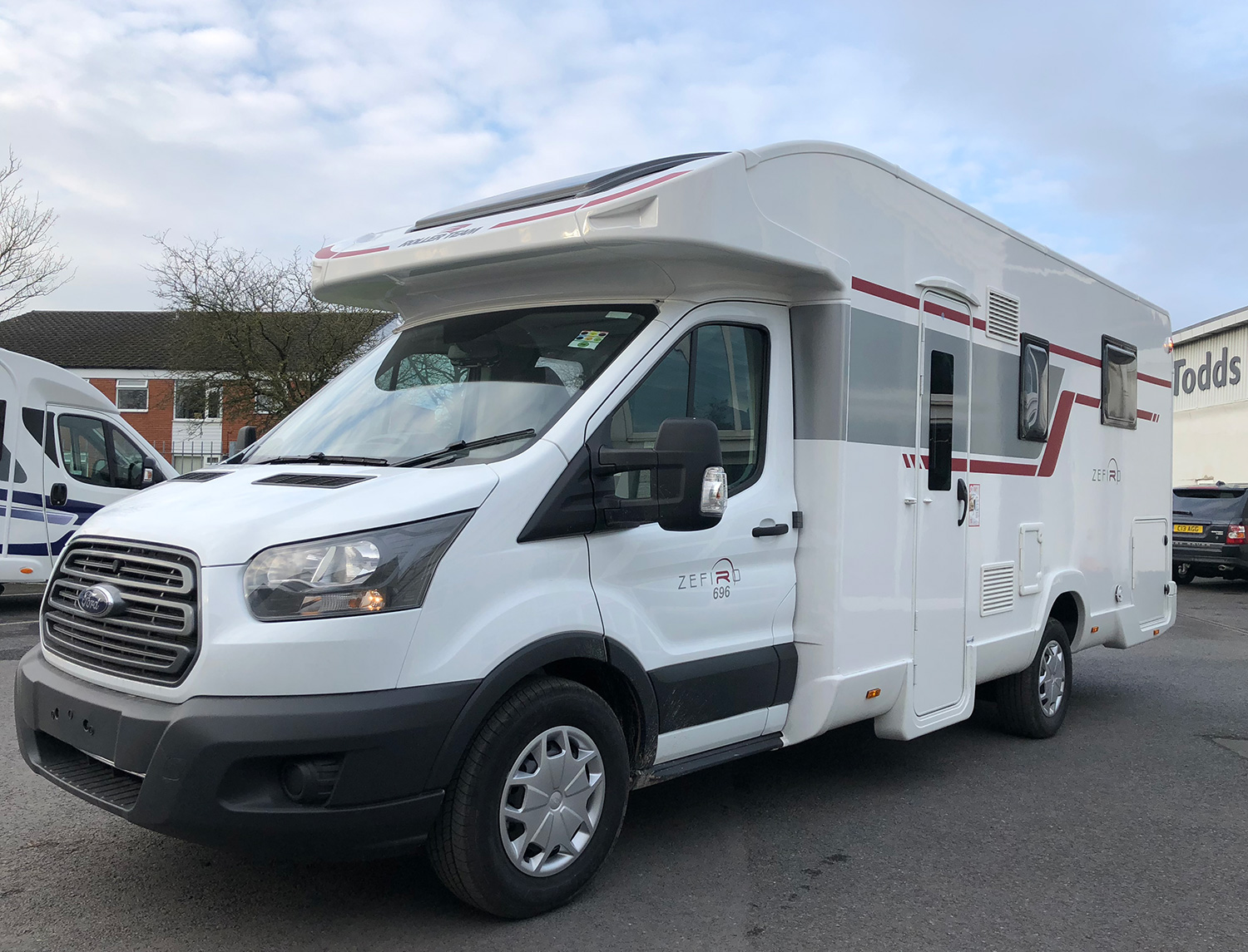 Roller Team Zefiro 696 4 Berth Island Bed Motorhome Todds Motorhomes