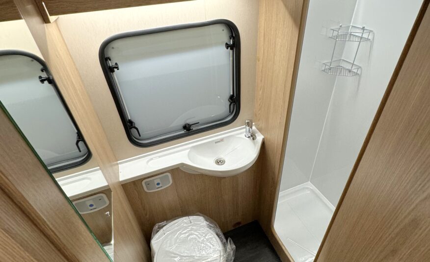 Auto-Trail Imala 736G