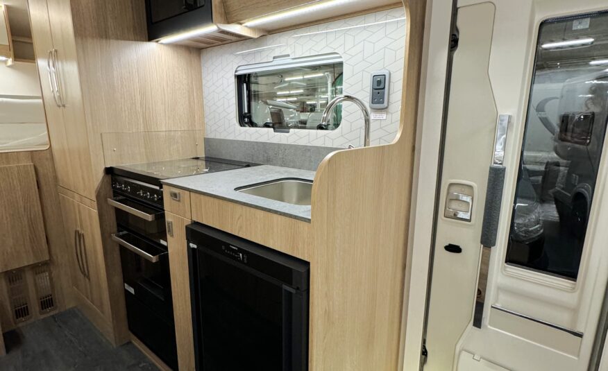 Auto-Trail Imala 736G