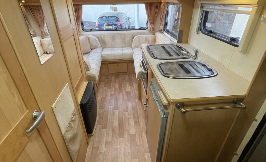 Elddis Firestorm 120