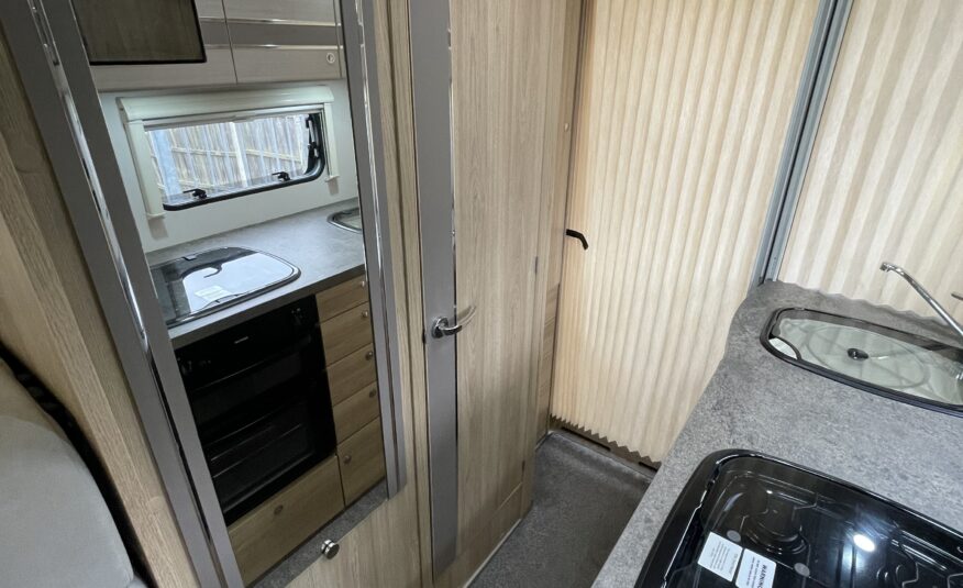 Elddis Autoquest 196