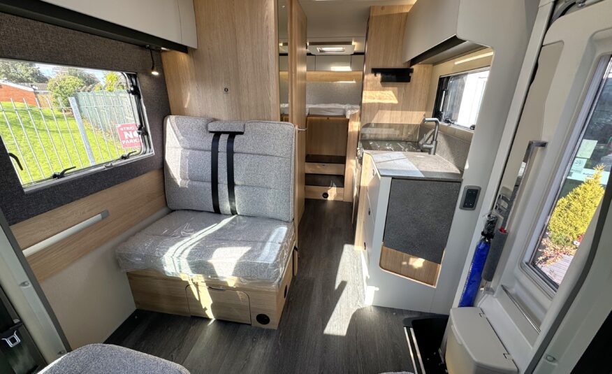 Auto-Trail Excel 690T