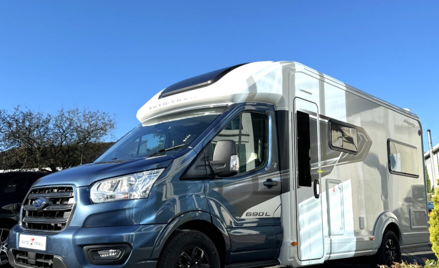 Auto-Trail Excel 690L