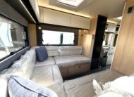 Auto-Trail Excel 690L