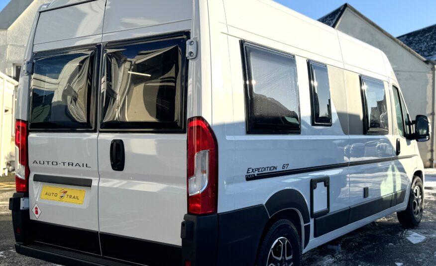 Auto-Trail Expedition 67 Flex